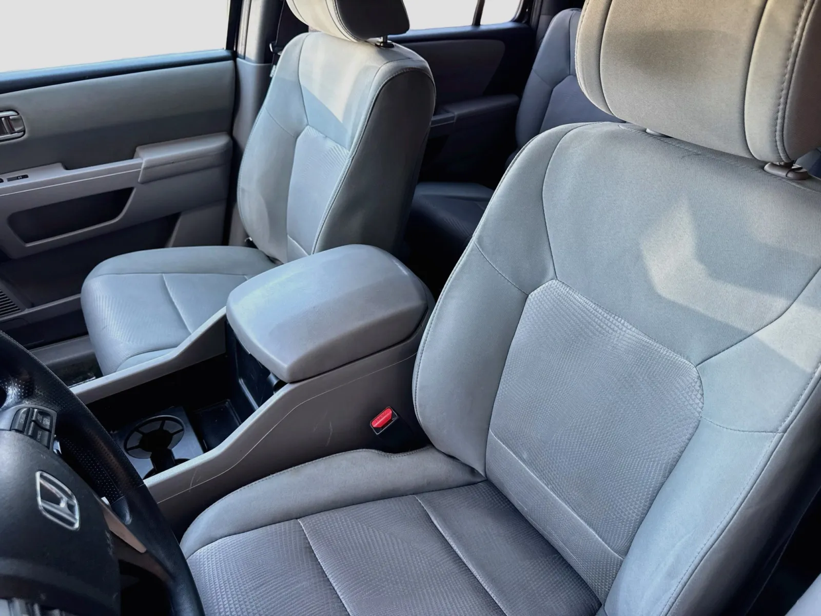 Honda Pilot photo 12