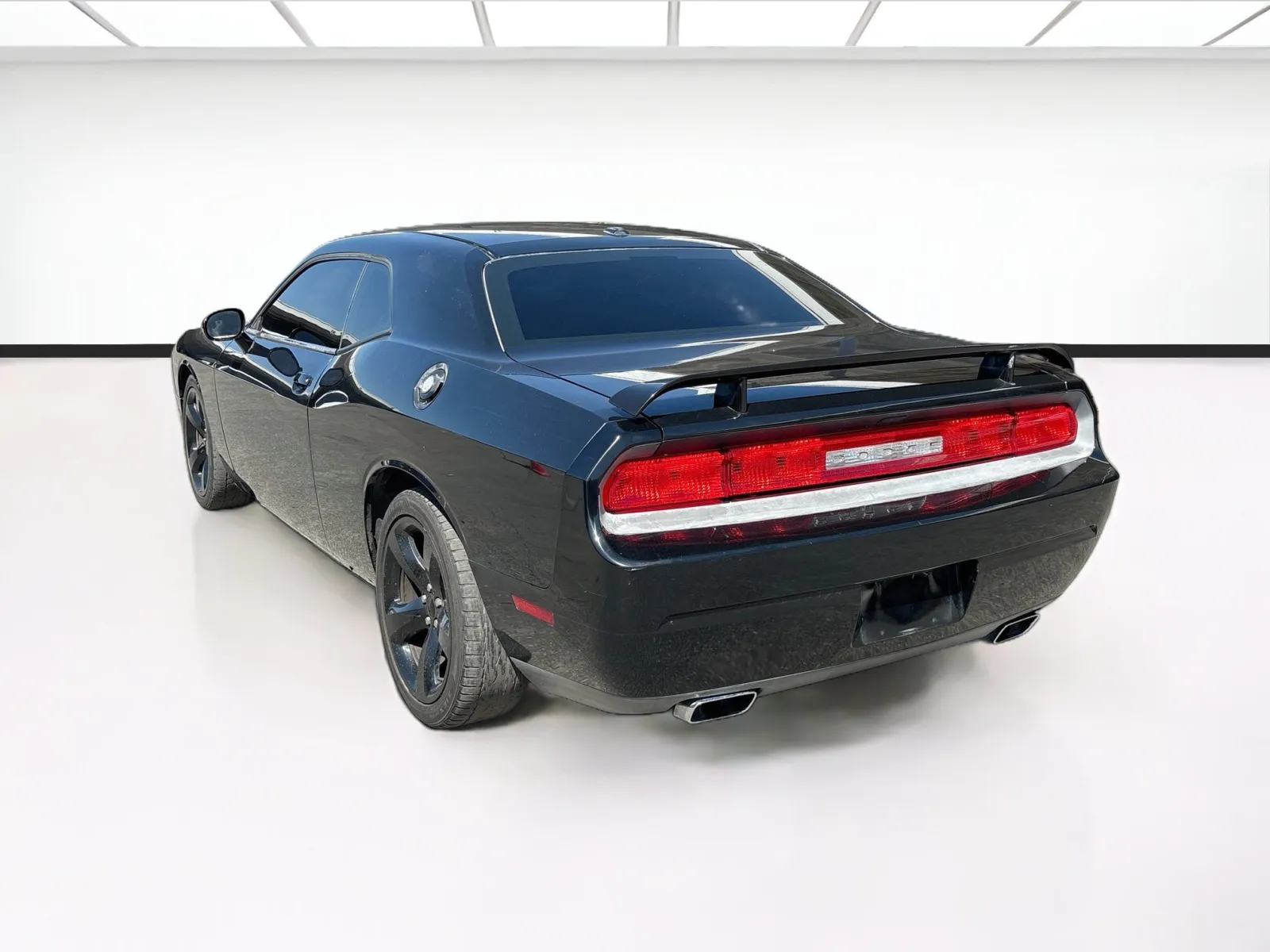 Dodge Challenger photo 6