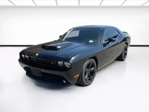 Black 2013 Dodge Challenger R/T for sale in Fontana, CA