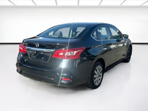 More photos of 2017 Nissan Sentra S at KarGenie, CA