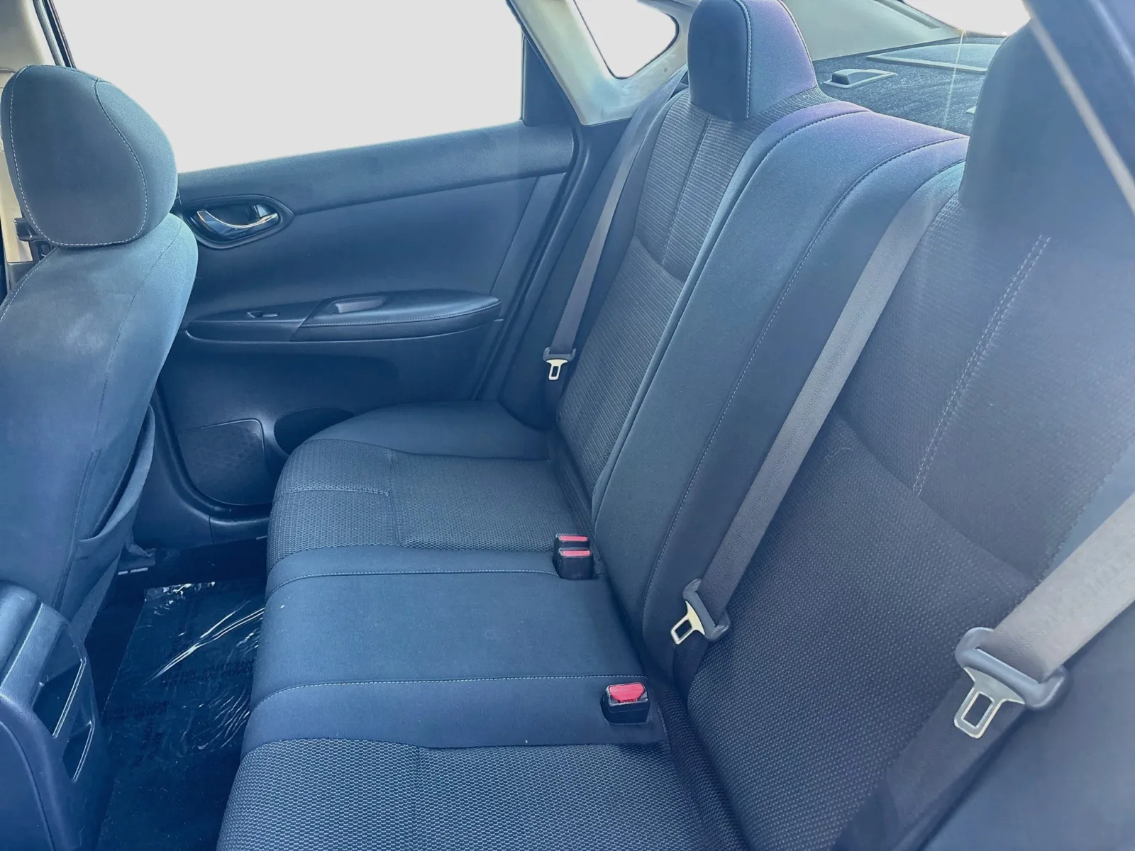 Nissan Sentra photo 16