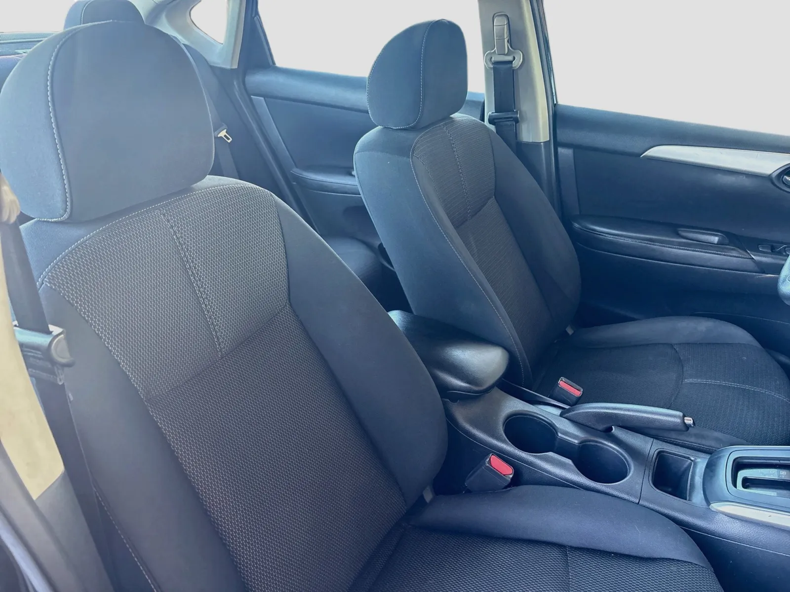 Nissan Sentra photo 19