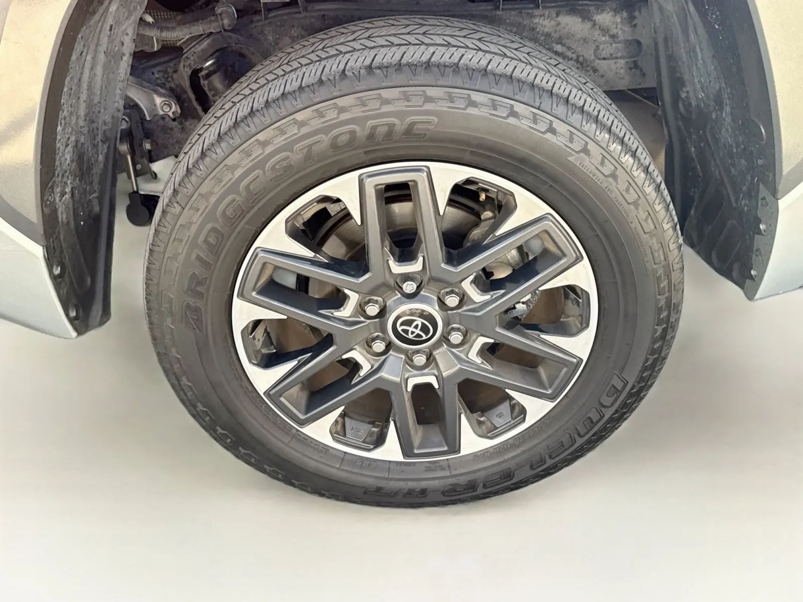 Toyota Tundra photo 17