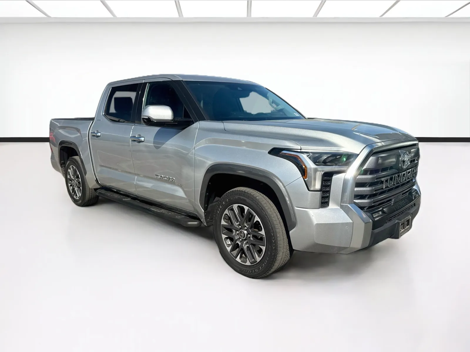 Toyota Tundra photo 3