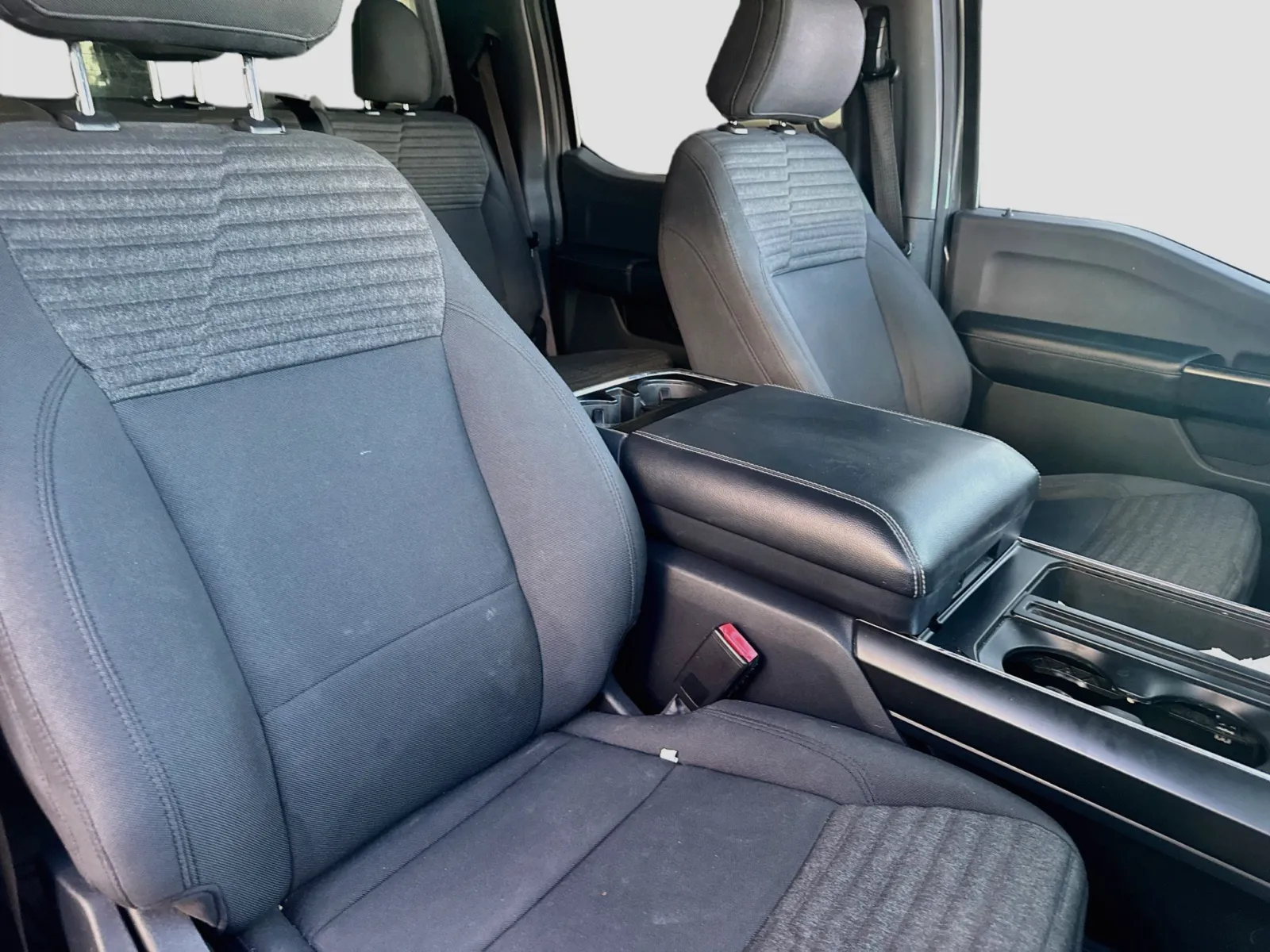 Ford F-150 photo 16