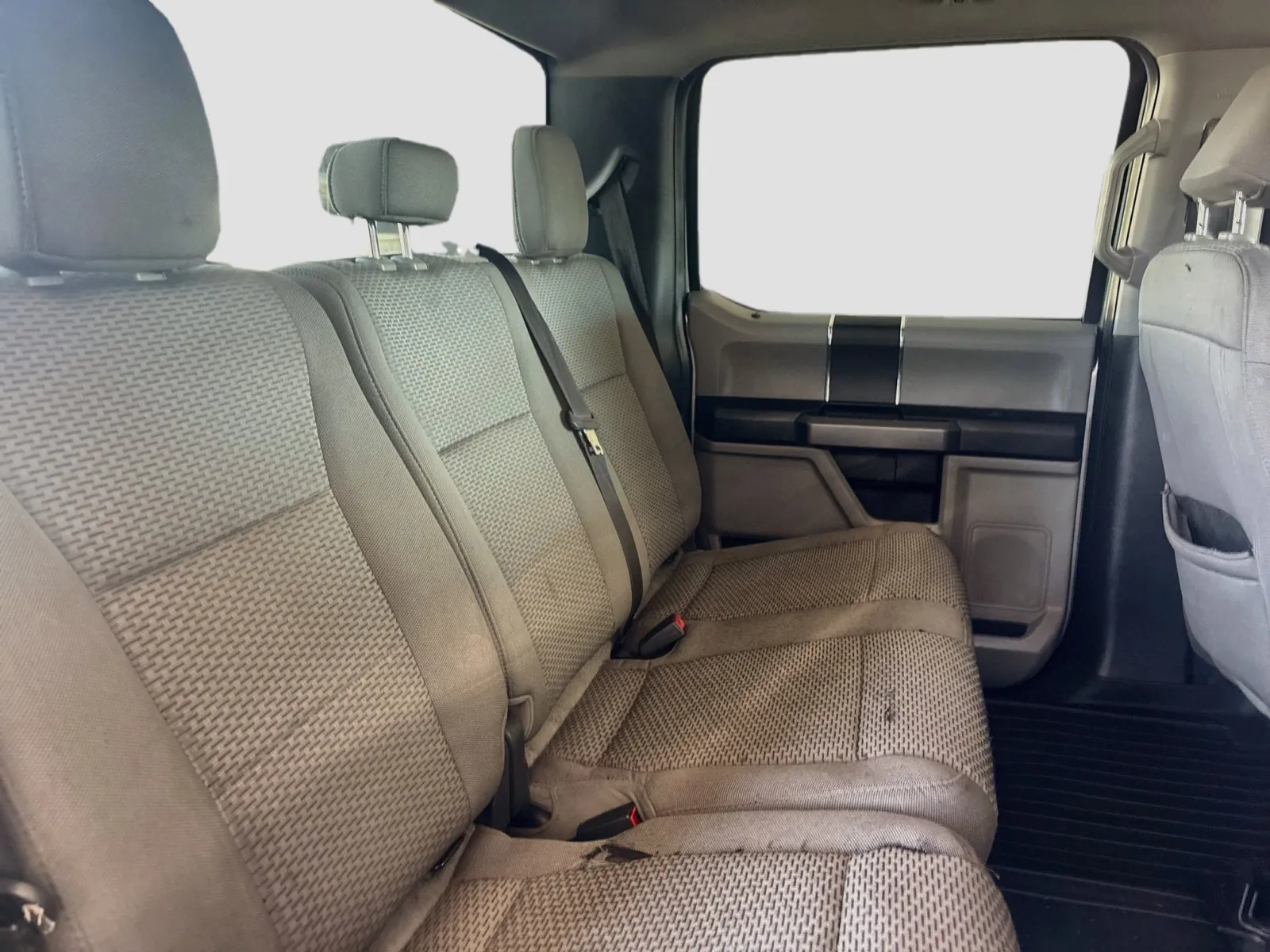 Ford F-250 photo 16