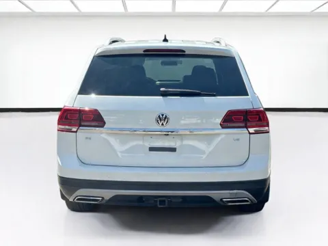 More photos of 2019 Volkswagen Atlas 3.6L V6 SE at KarGenie, CA