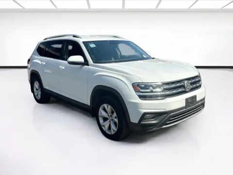 Another view of 2019 Volkswagen Atlas 3.6L V6 SE for sale in Fontana, CA at KarGenie