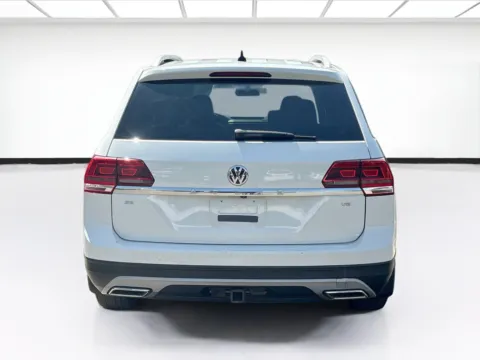 More photos of 2019 Volkswagen Atlas 3.6L V6 SE at KarGenie, CA