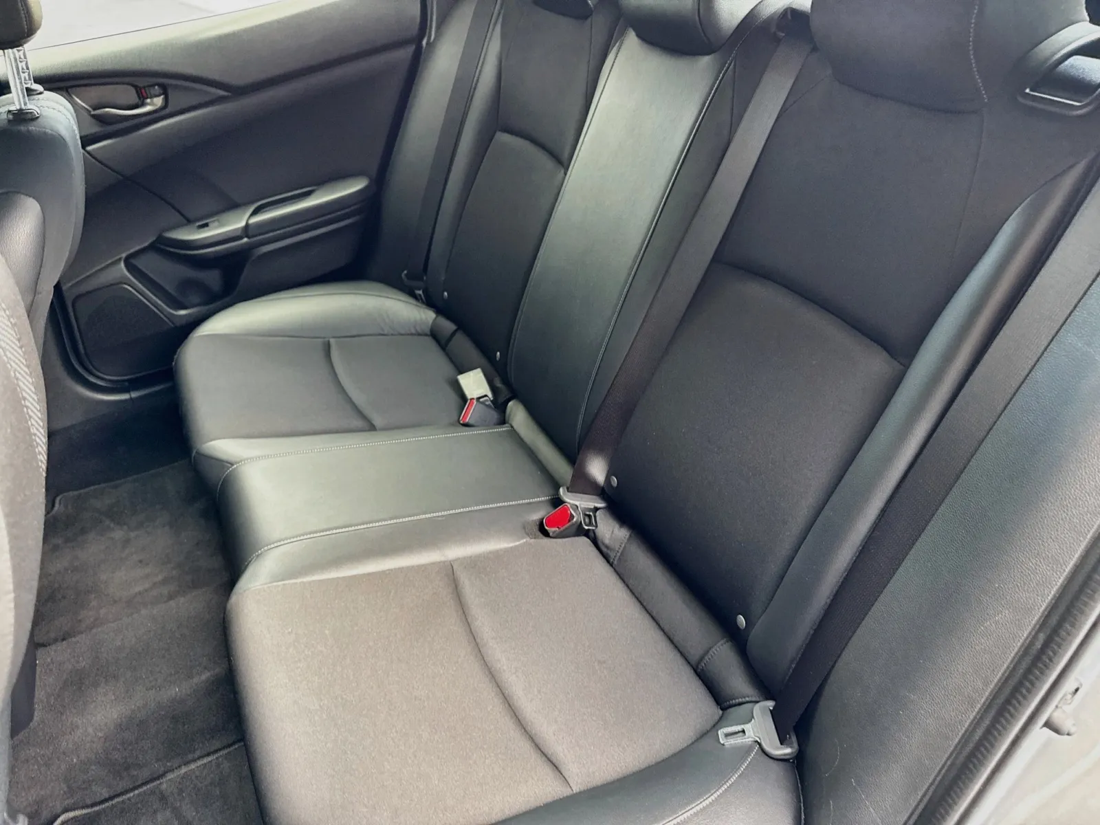 Honda Civic photo 14