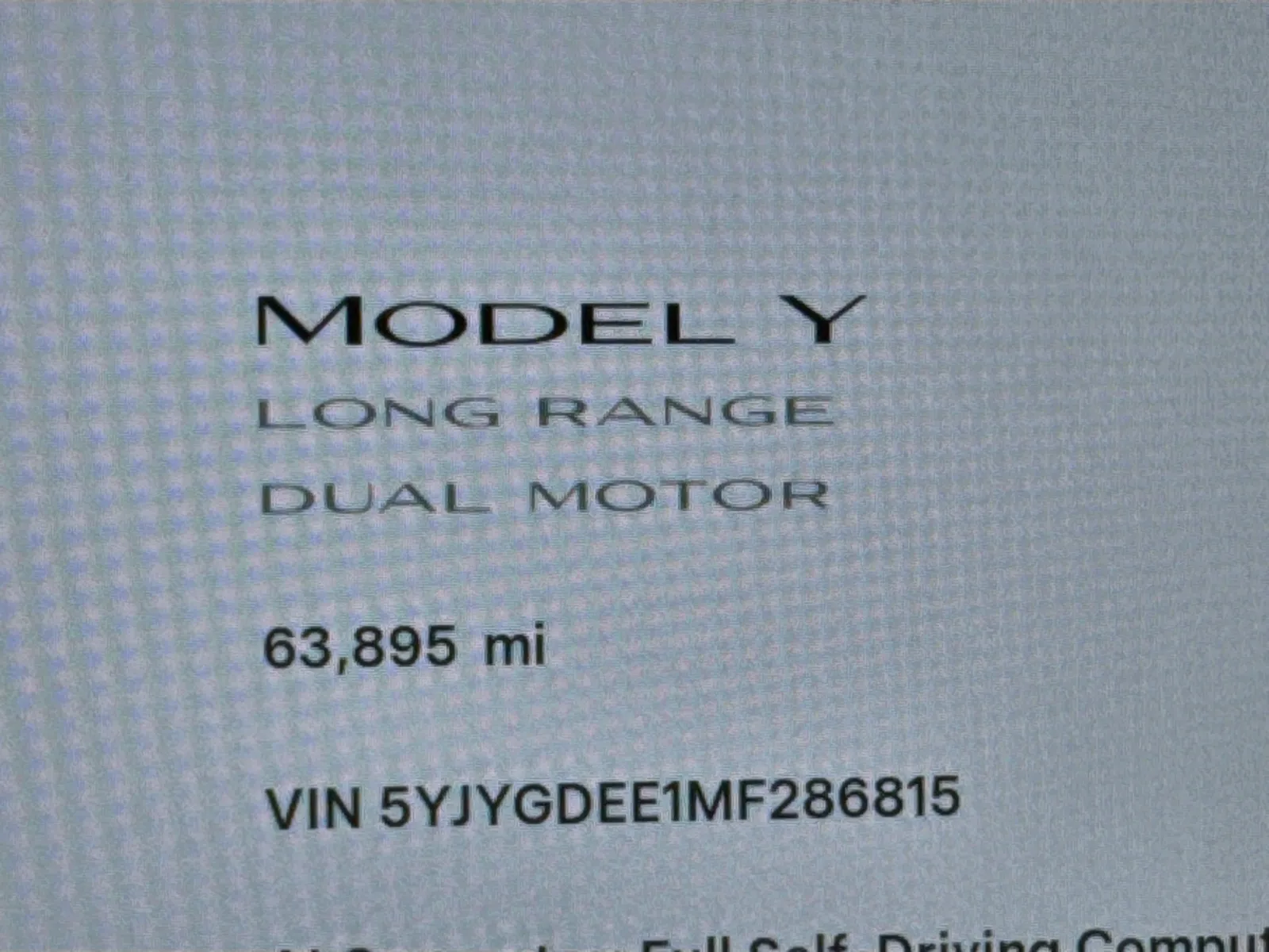 Tesla Model Y photo 8