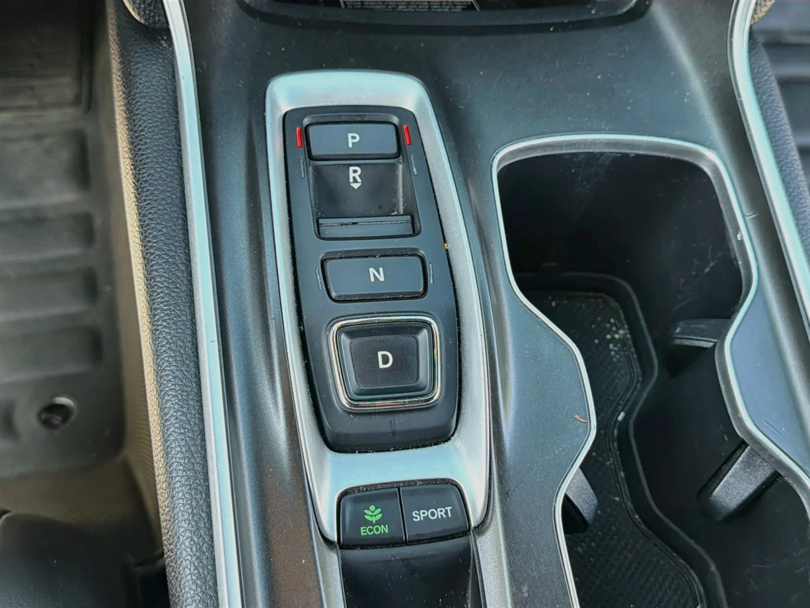 Honda Accord photo 12
