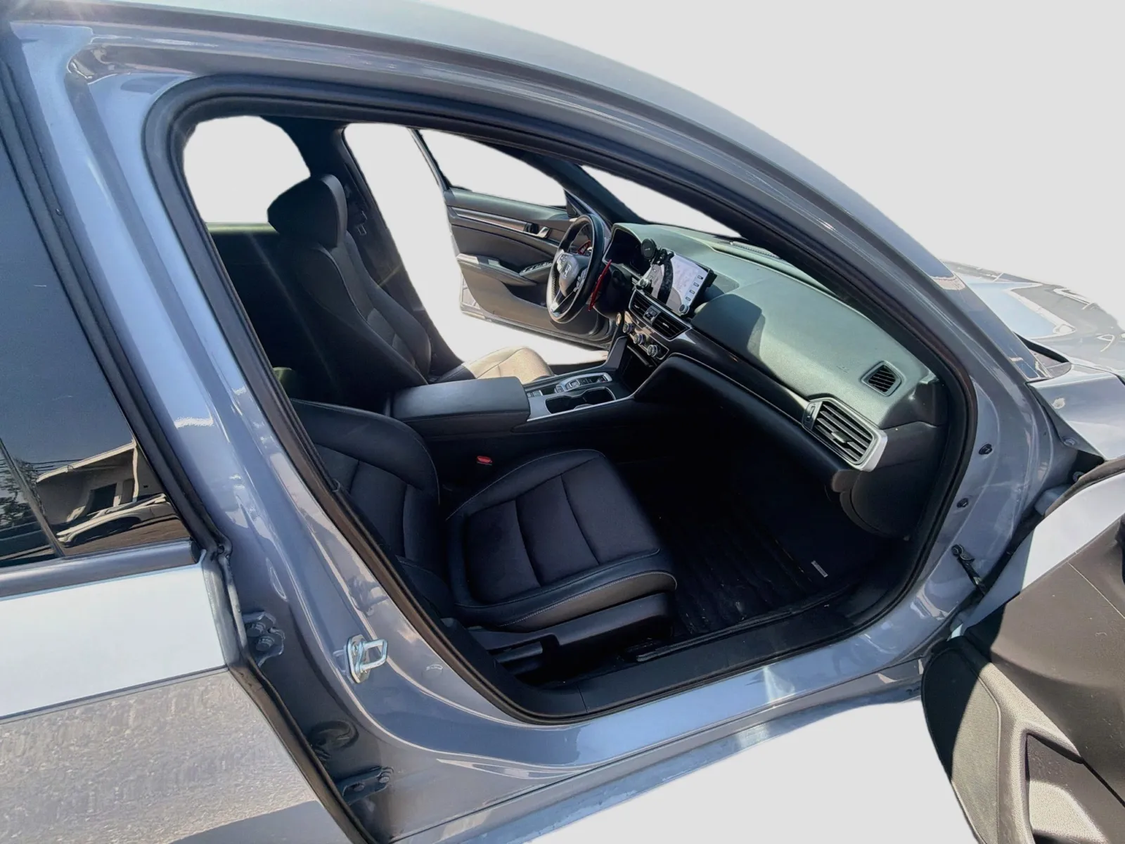 Honda Accord photo 20