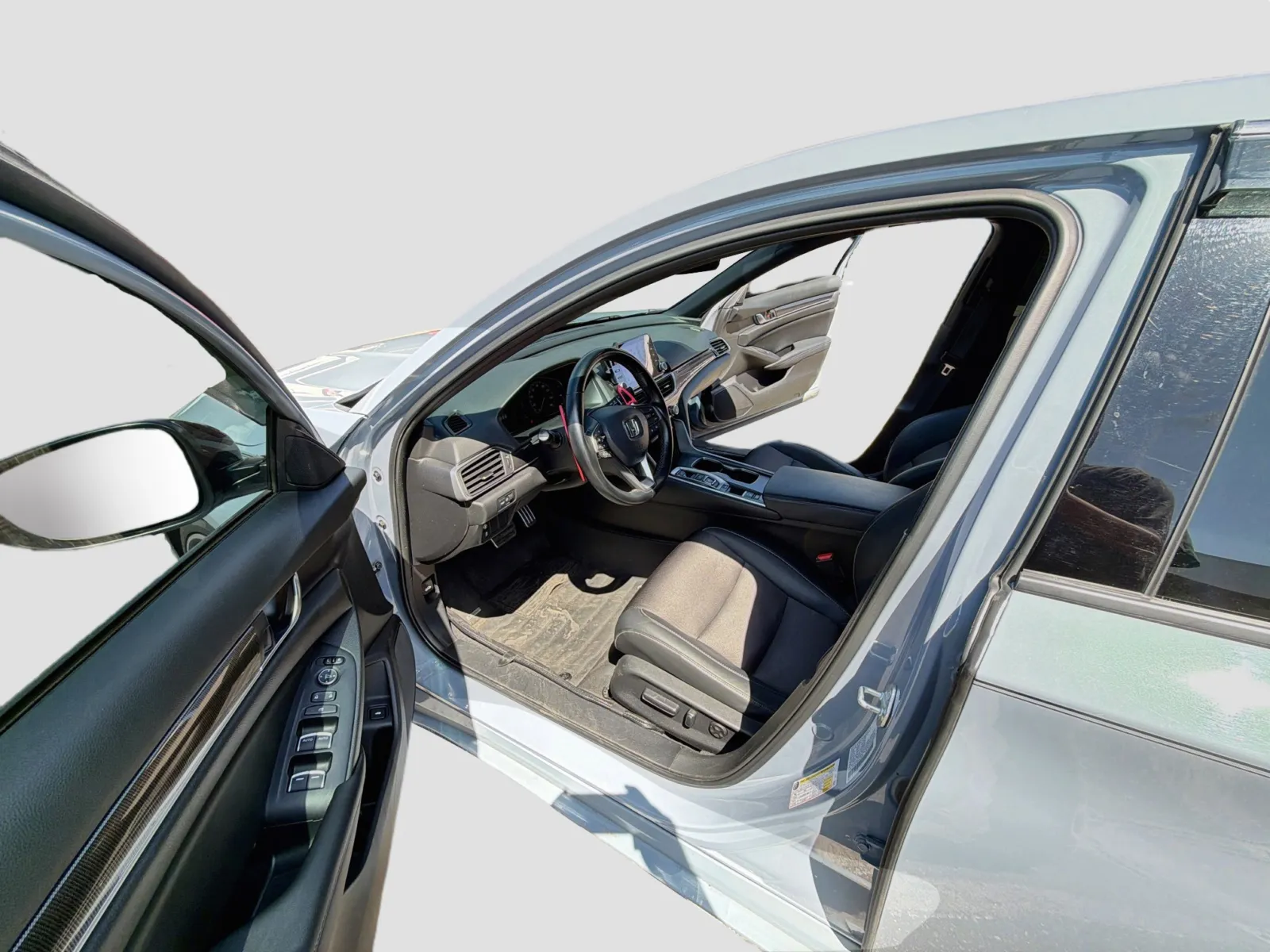 Honda Accord photo 14