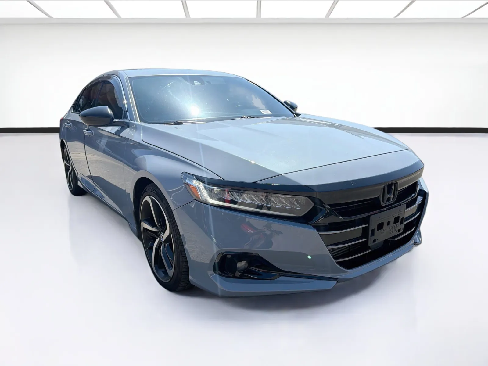 Honda Accord photo 3