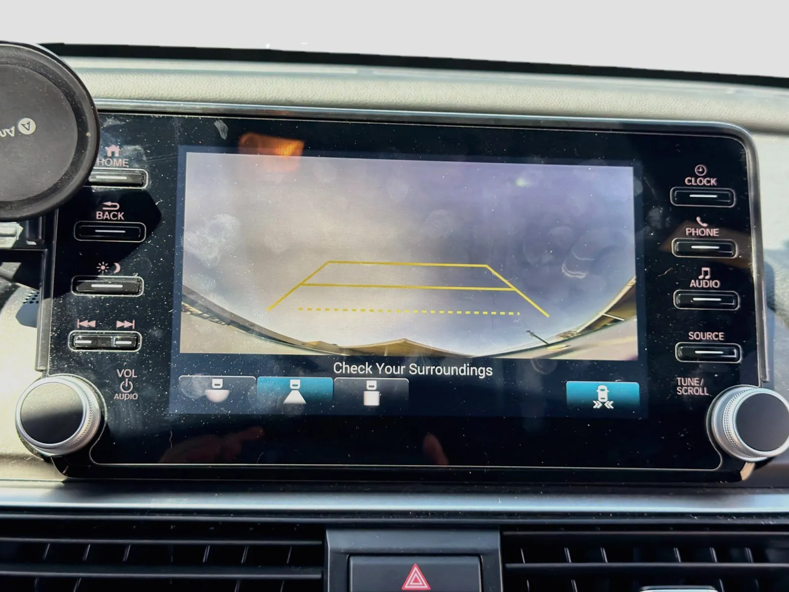 Honda Accord photo 9