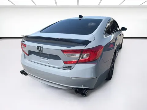 More photos of 2022 Honda Accord Sedan Sport 2.0T at KarGenie, CA