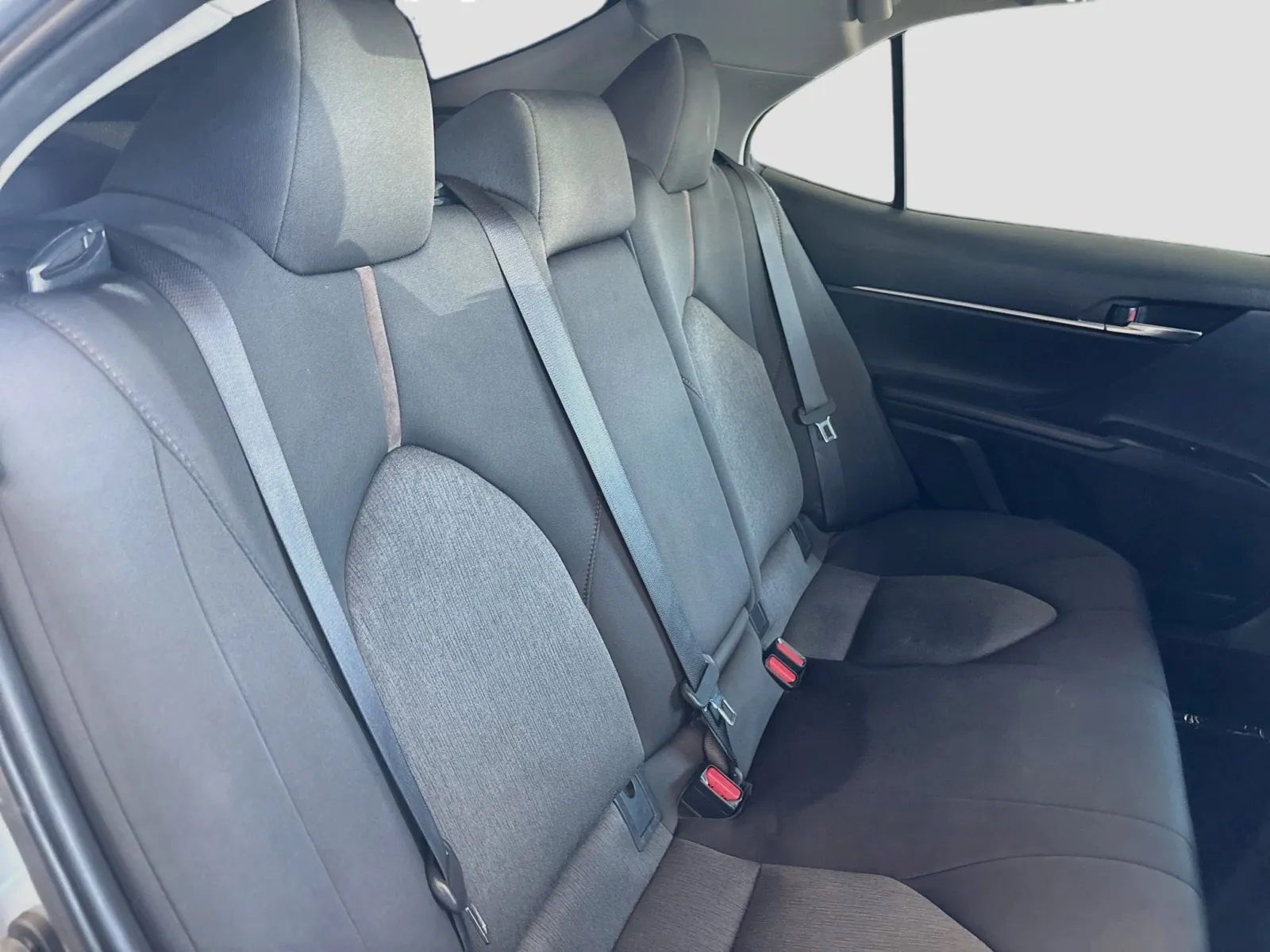 Toyota Camry photo 18