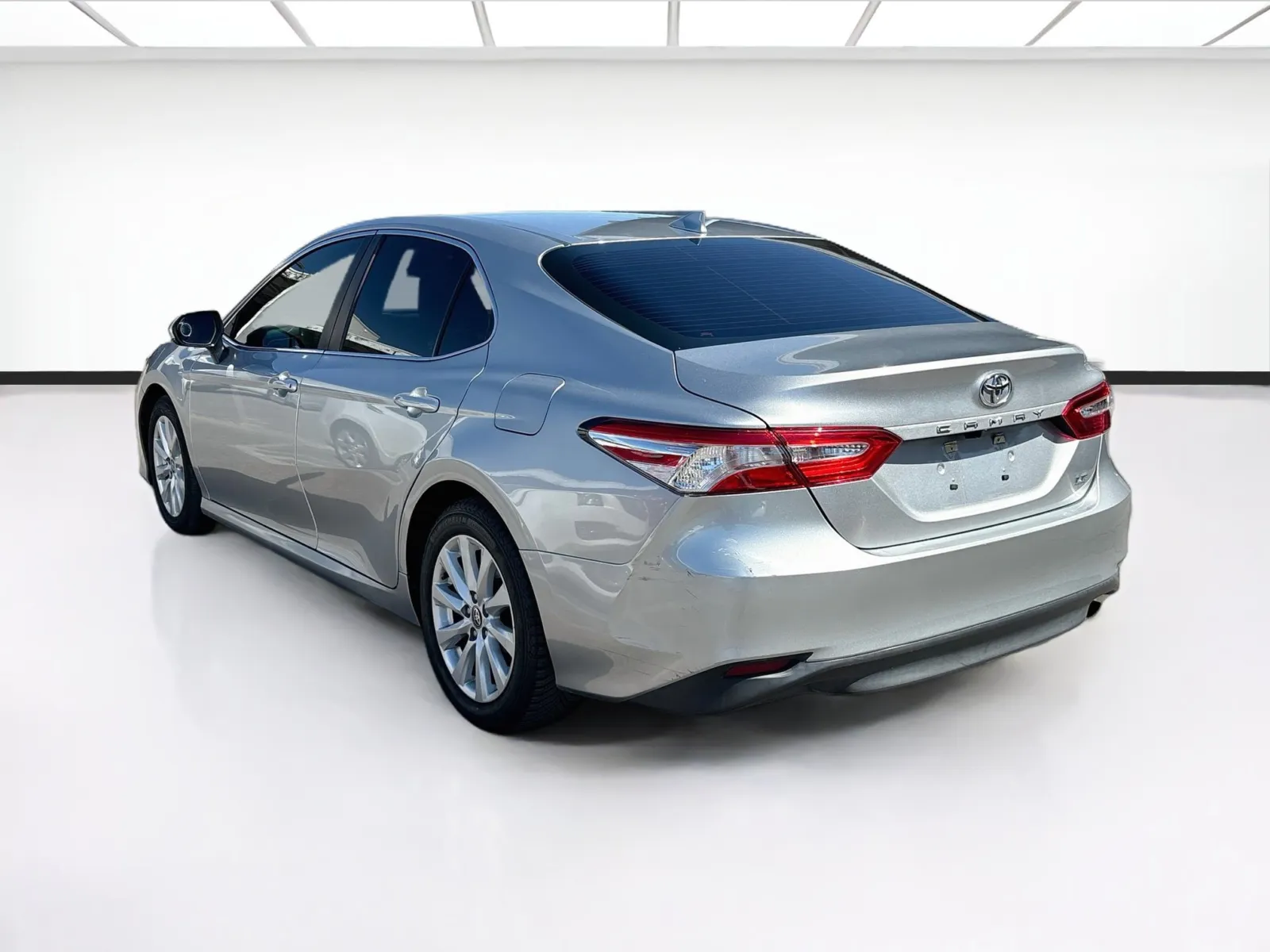 Toyota Camry photo 6