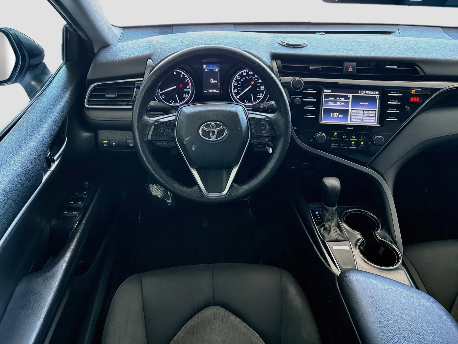 Toyota Camry photo 15