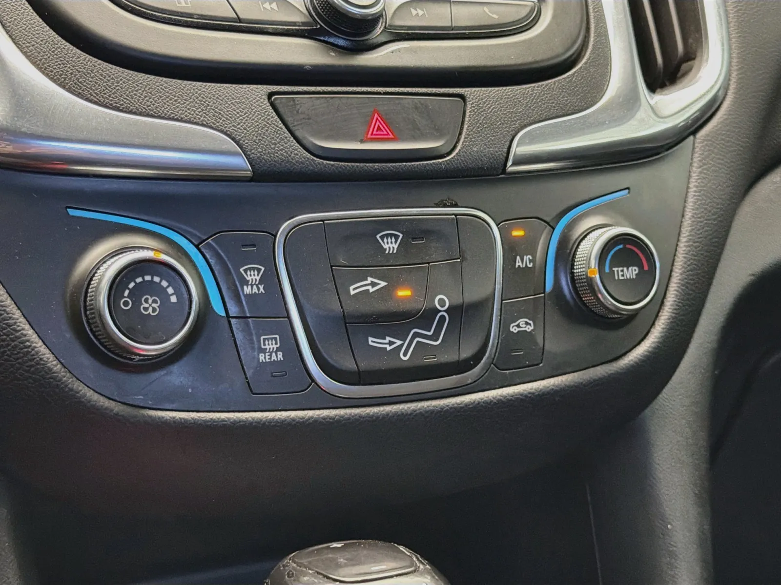 Chevrolet Equinox photo 10