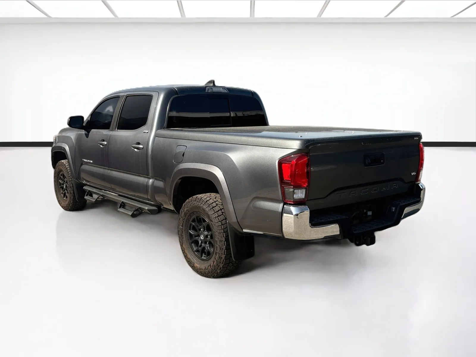 Toyota Tacoma photo 6