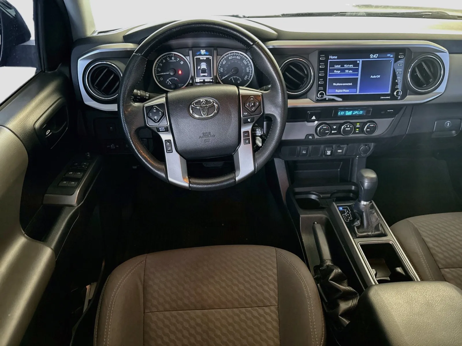 Toyota Tacoma photo 15