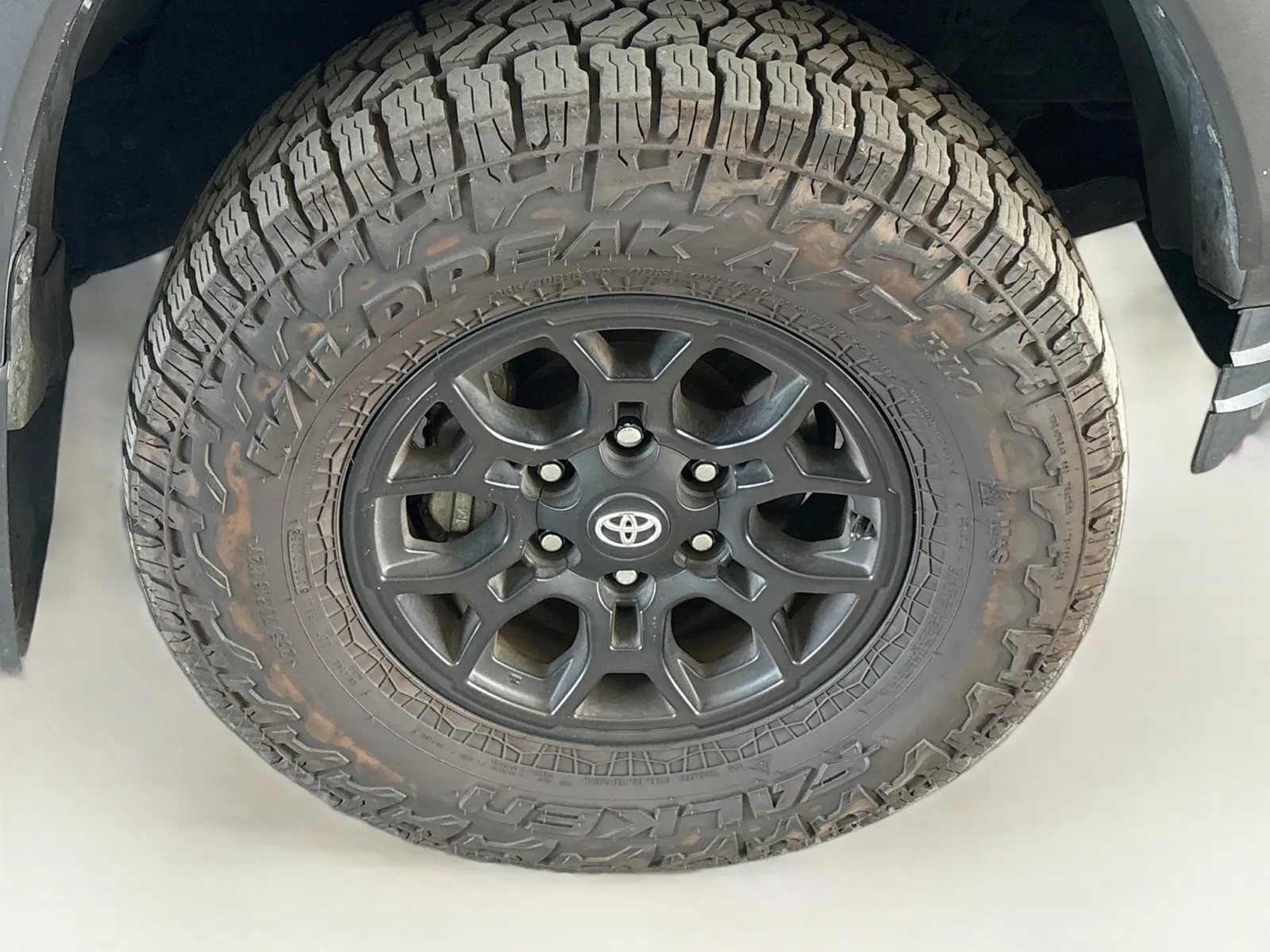 Toyota Tacoma photo 19