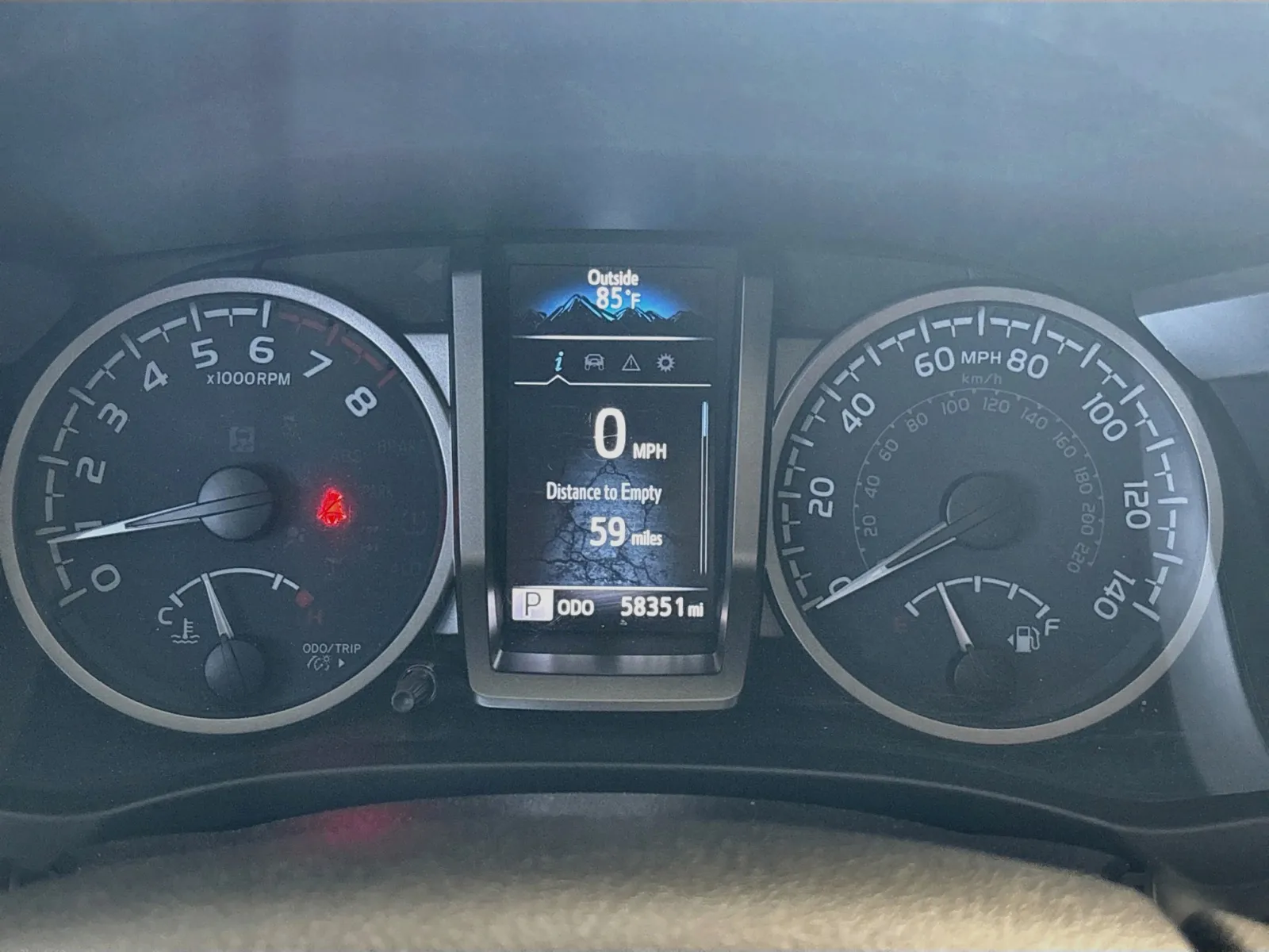 Toyota Tacoma photo 8