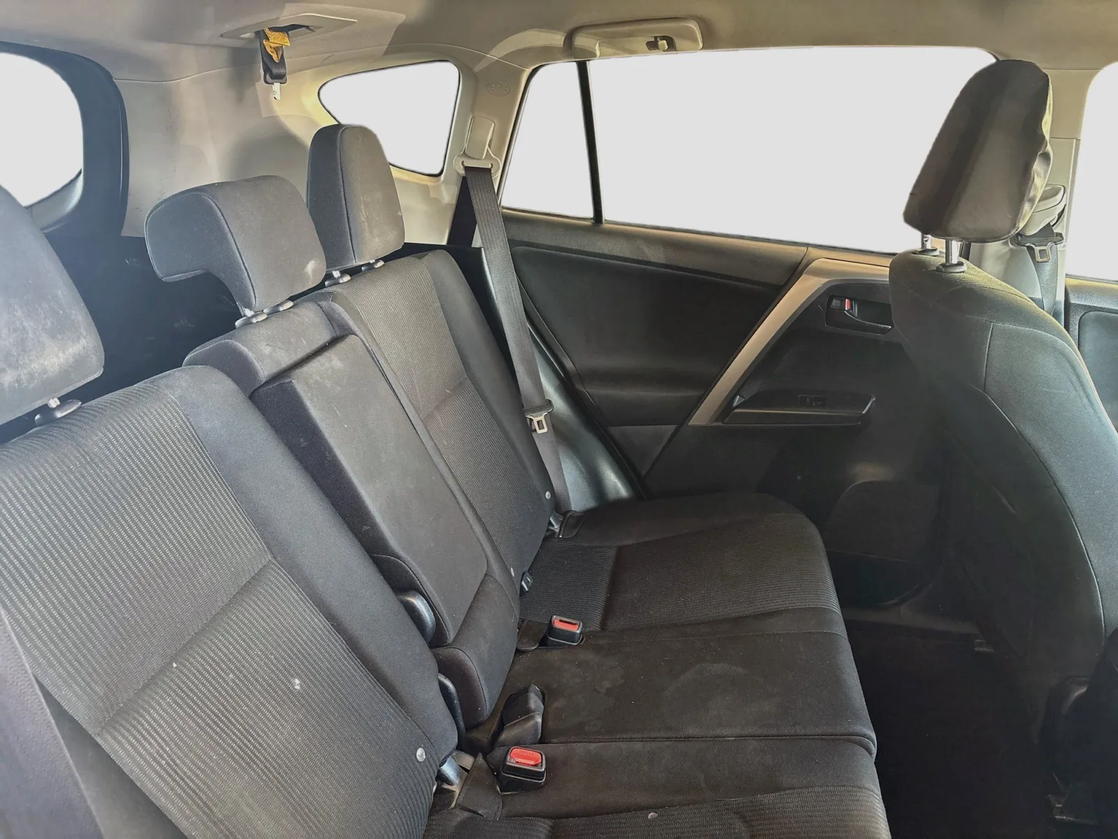 Toyota RAV4 photo 18