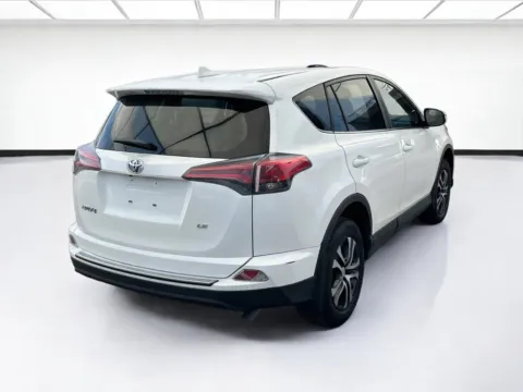 More photos of 2018 Toyota RAV4 LE at KarGenie, CA