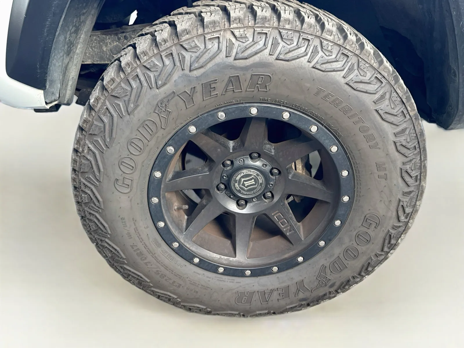 Toyota Tacoma photo 19