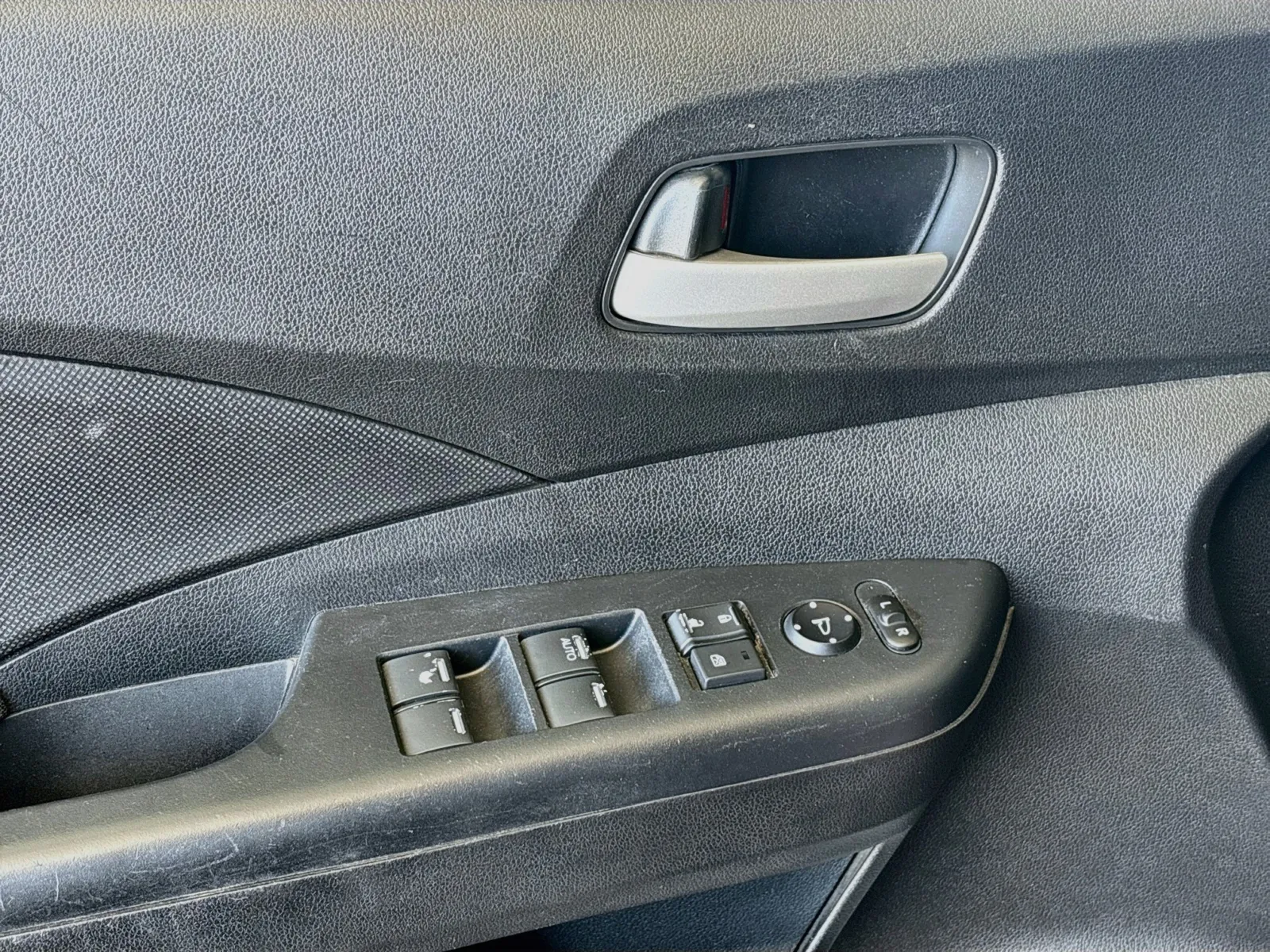 Honda CR-V photo 13