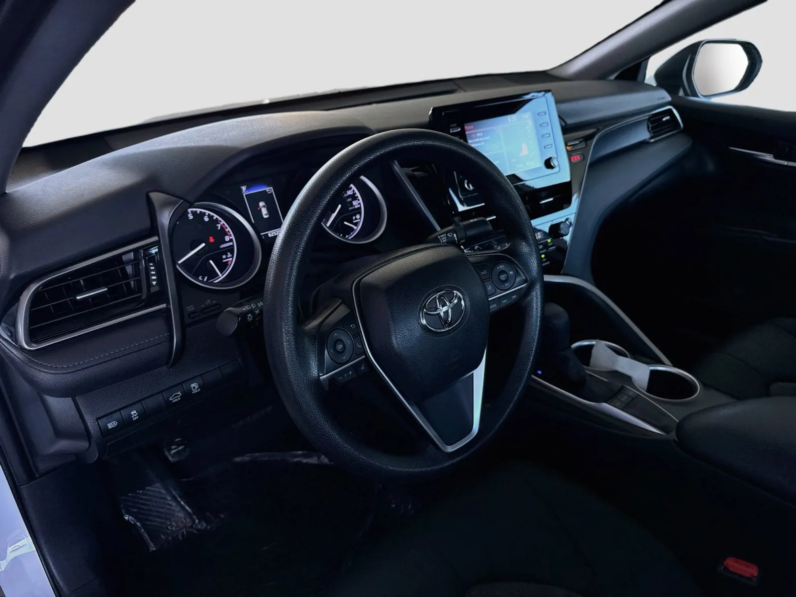 Toyota Camry photo 7
