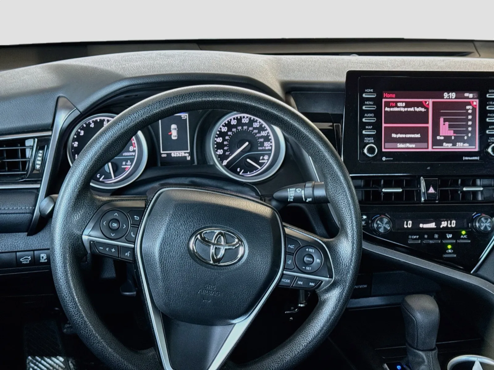 Toyota Camry photo 13