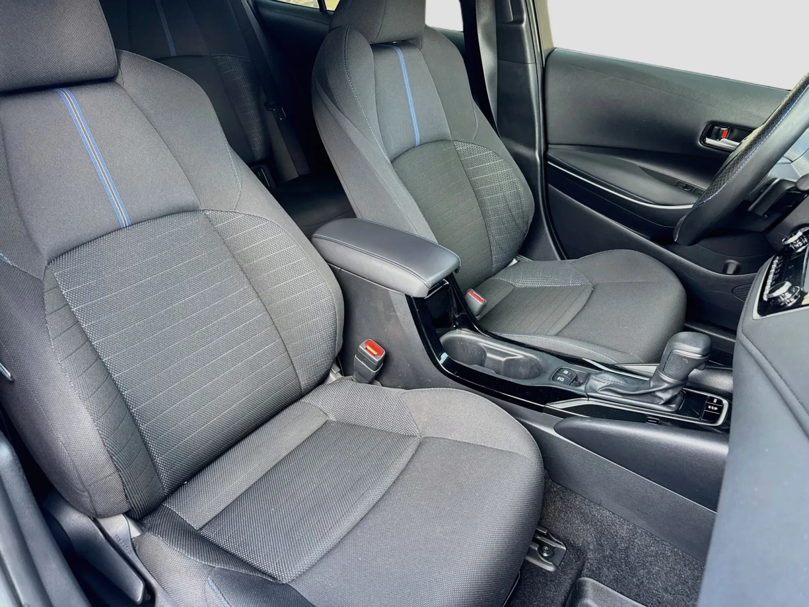 Toyota Corolla photo 17