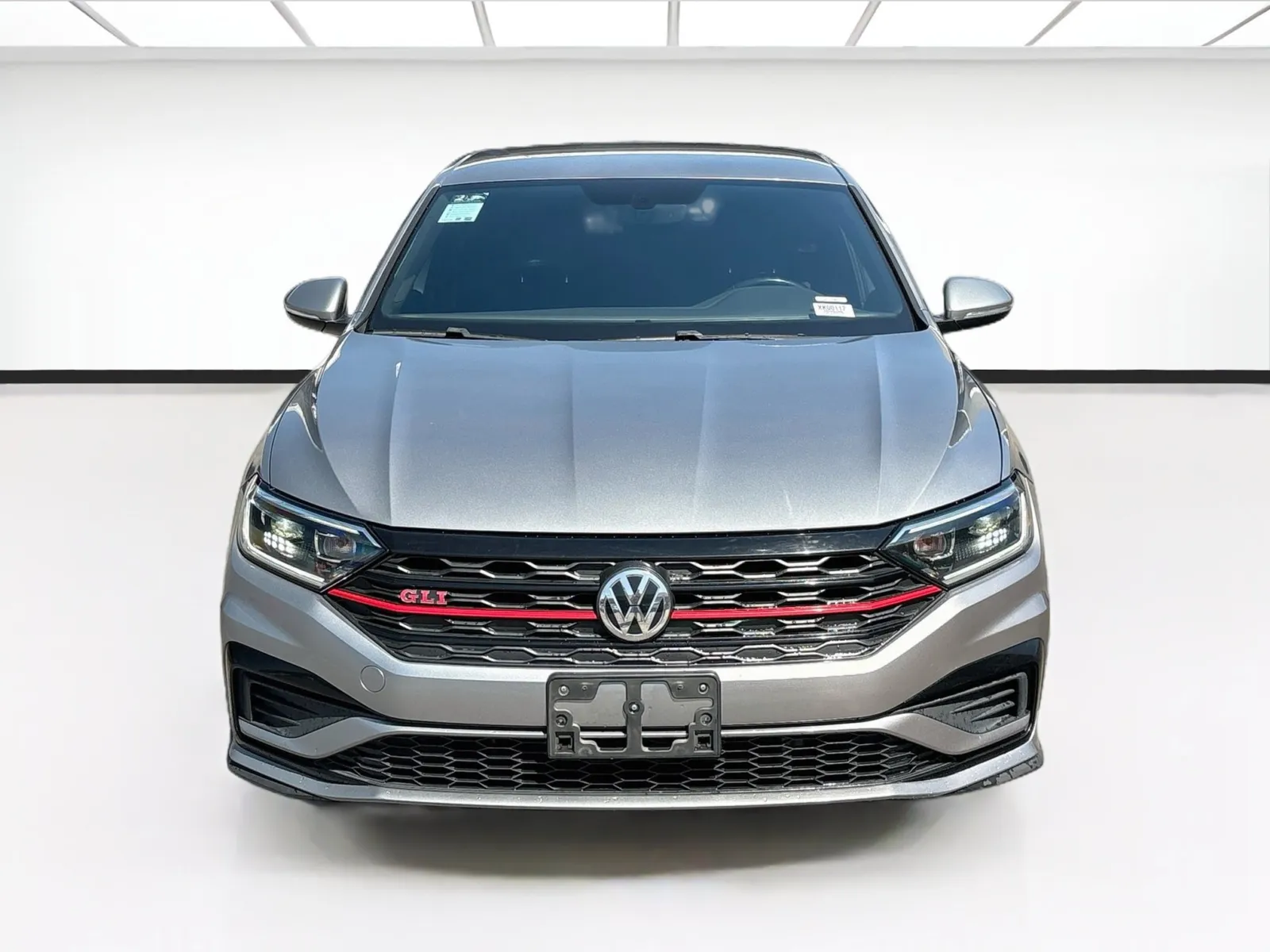 Volkswagen Jetta GLI photo 2