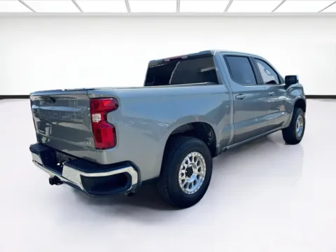 More photos of 2023 Chevrolet Silverado 1500 LT LT1 at KarGenie, CA