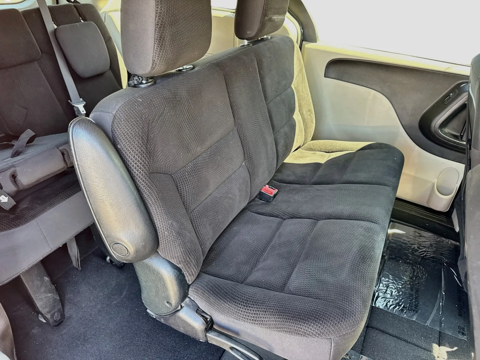 Dodge Grand Caravan photo 18