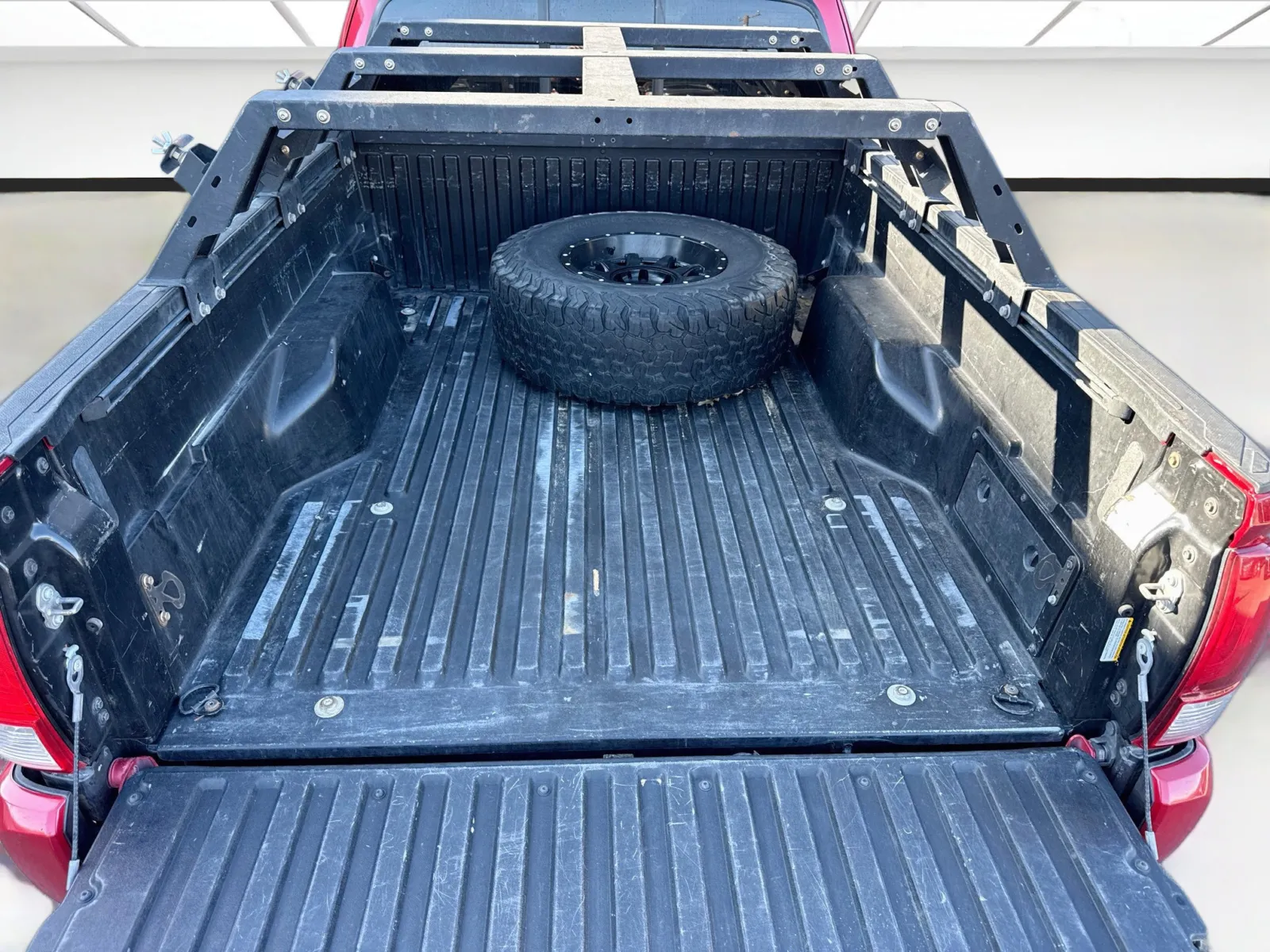 Toyota Tacoma photo 15