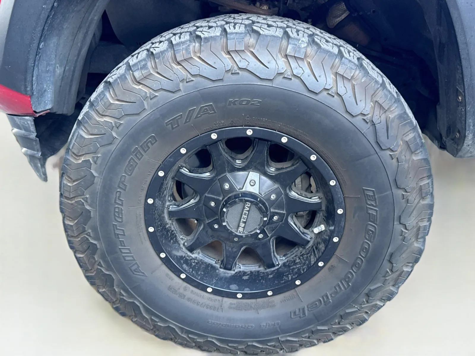 Toyota Tacoma photo 18