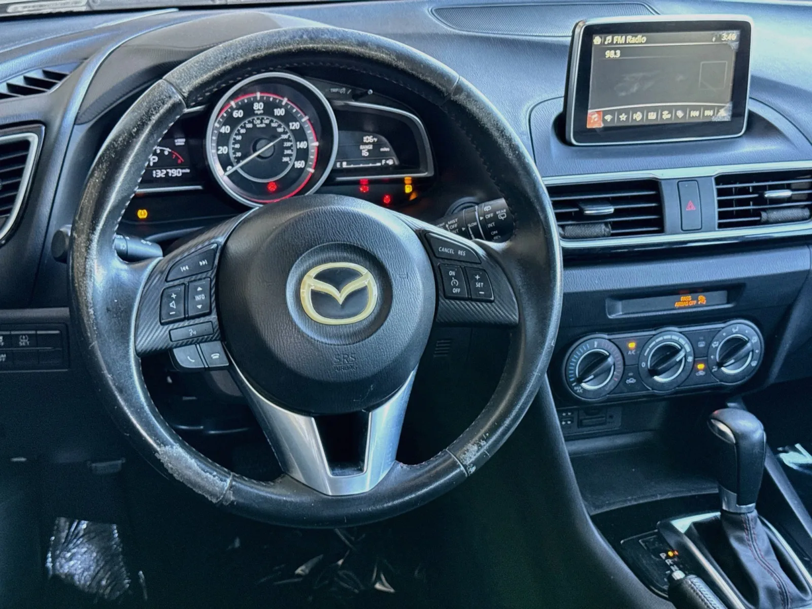 Mazda Mazda3 photo 13