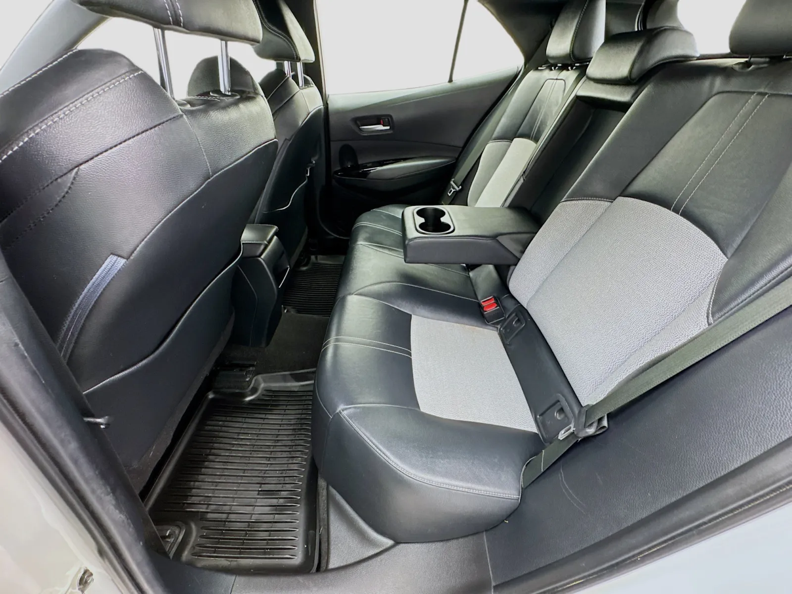 Toyota Corolla photo 15