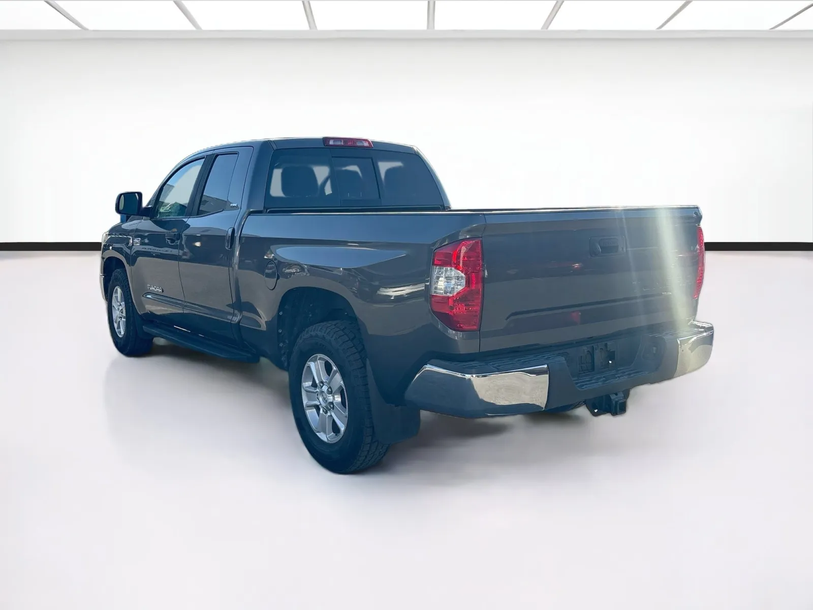 Toyota Tundra photo 6