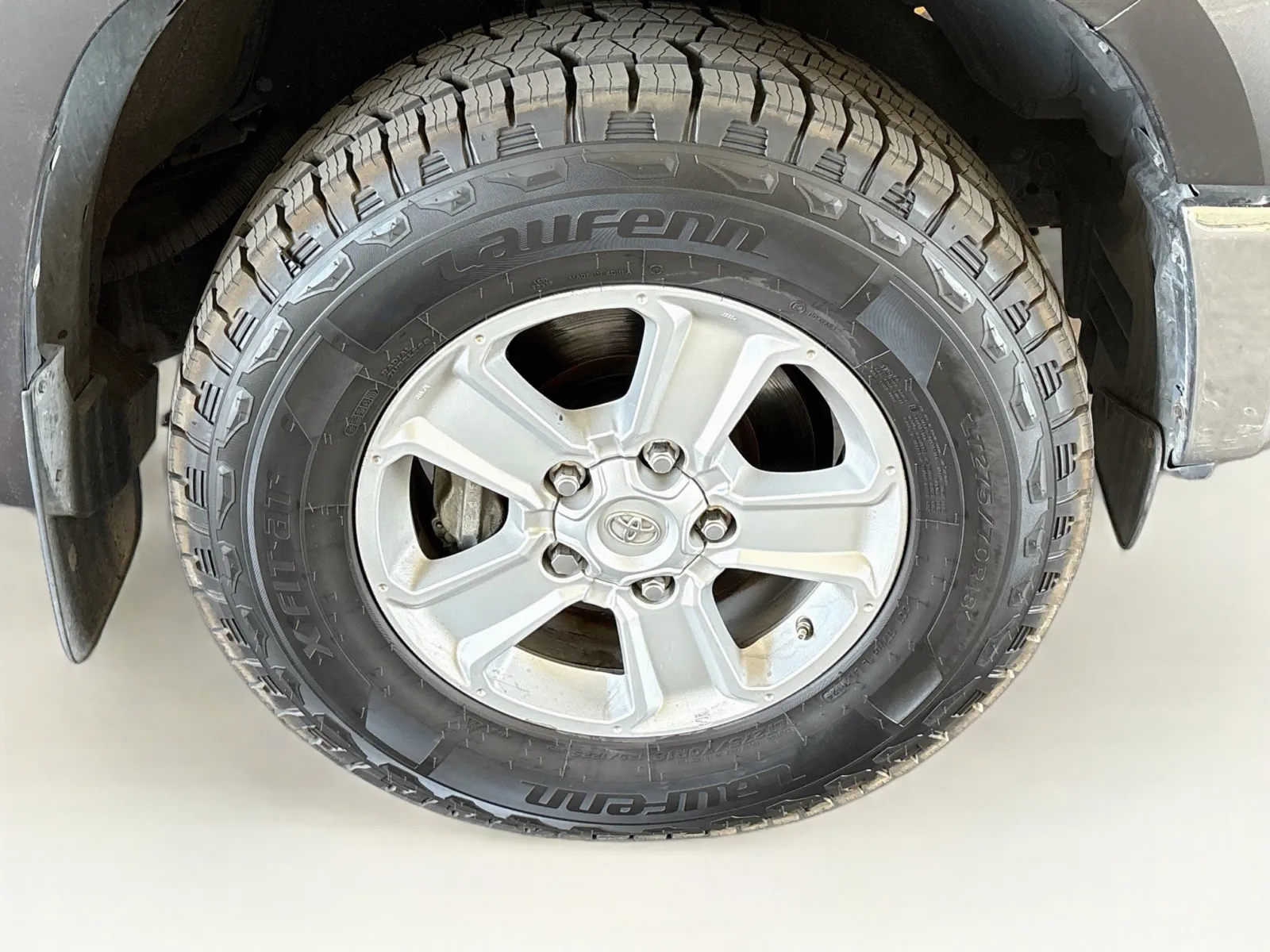 Toyota Tundra photo 19