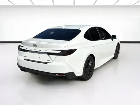 More photos of 2025 Toyota Camry SE at KarGenie, CA