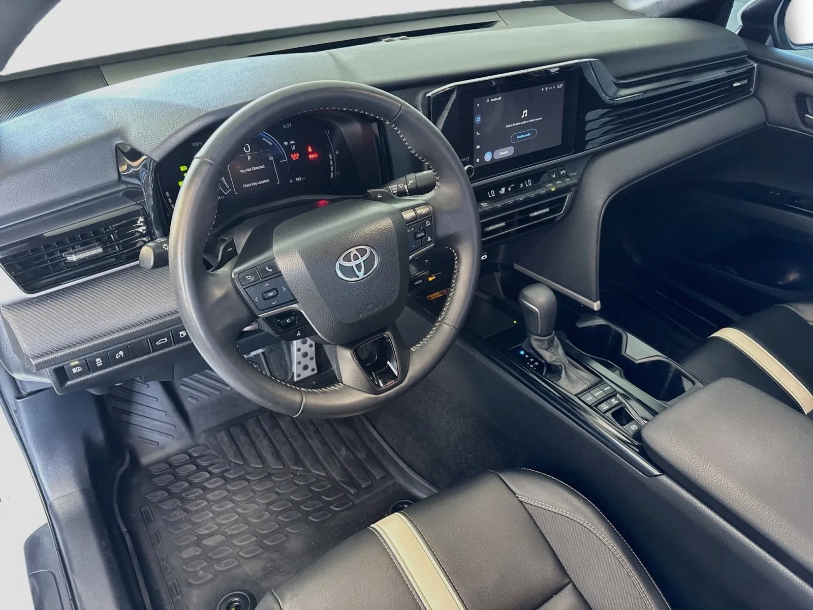 Toyota Camry photo 7
