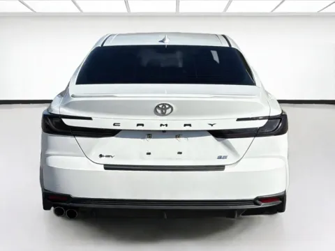 More photos of 2025 Toyota Camry SE at KarGenie, CA