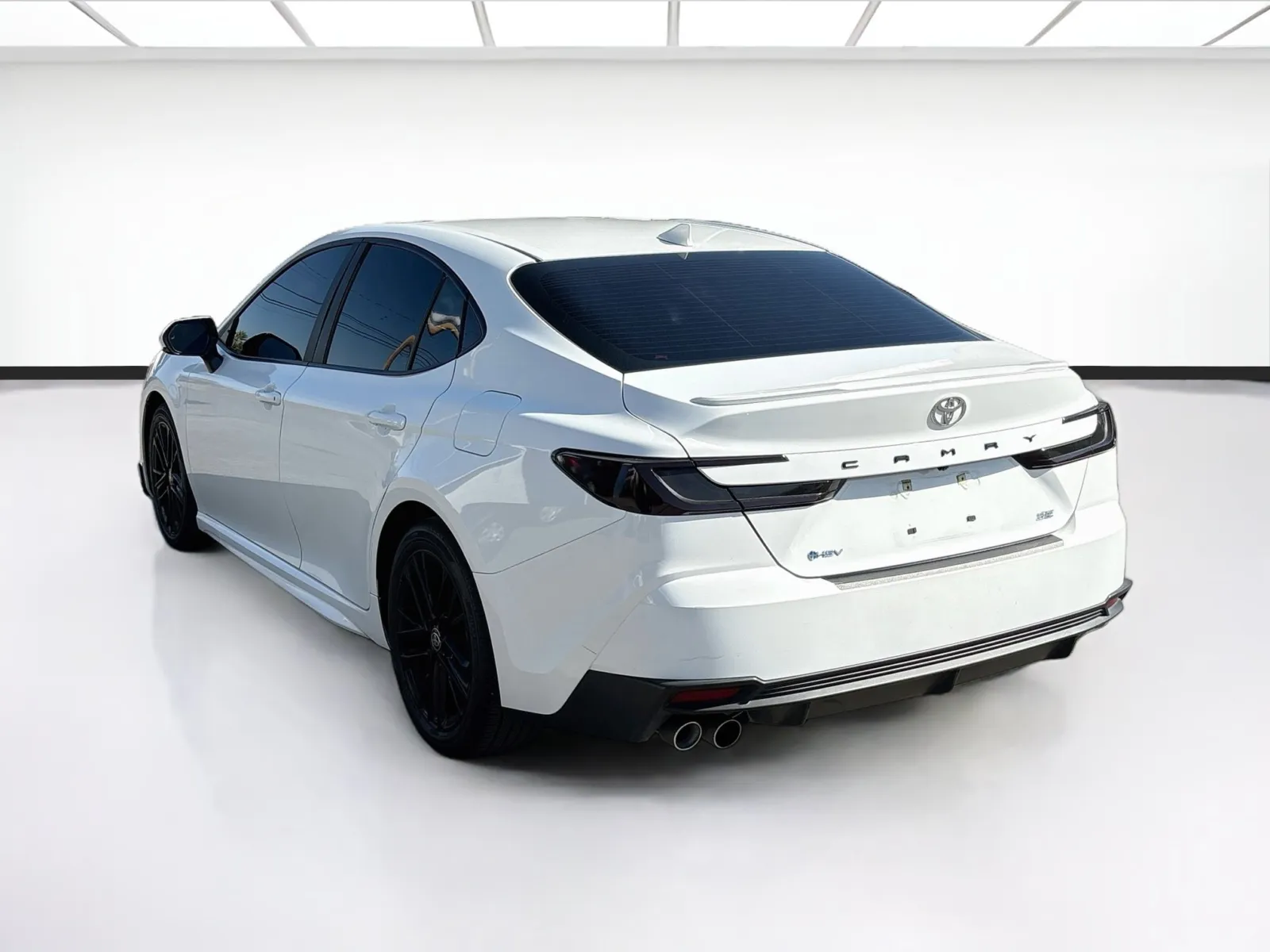 Toyota Camry photo 6