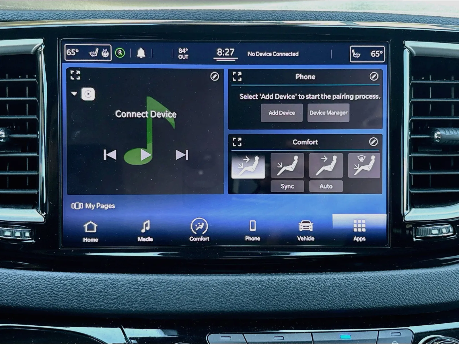 Chrysler Pacifica photo 10